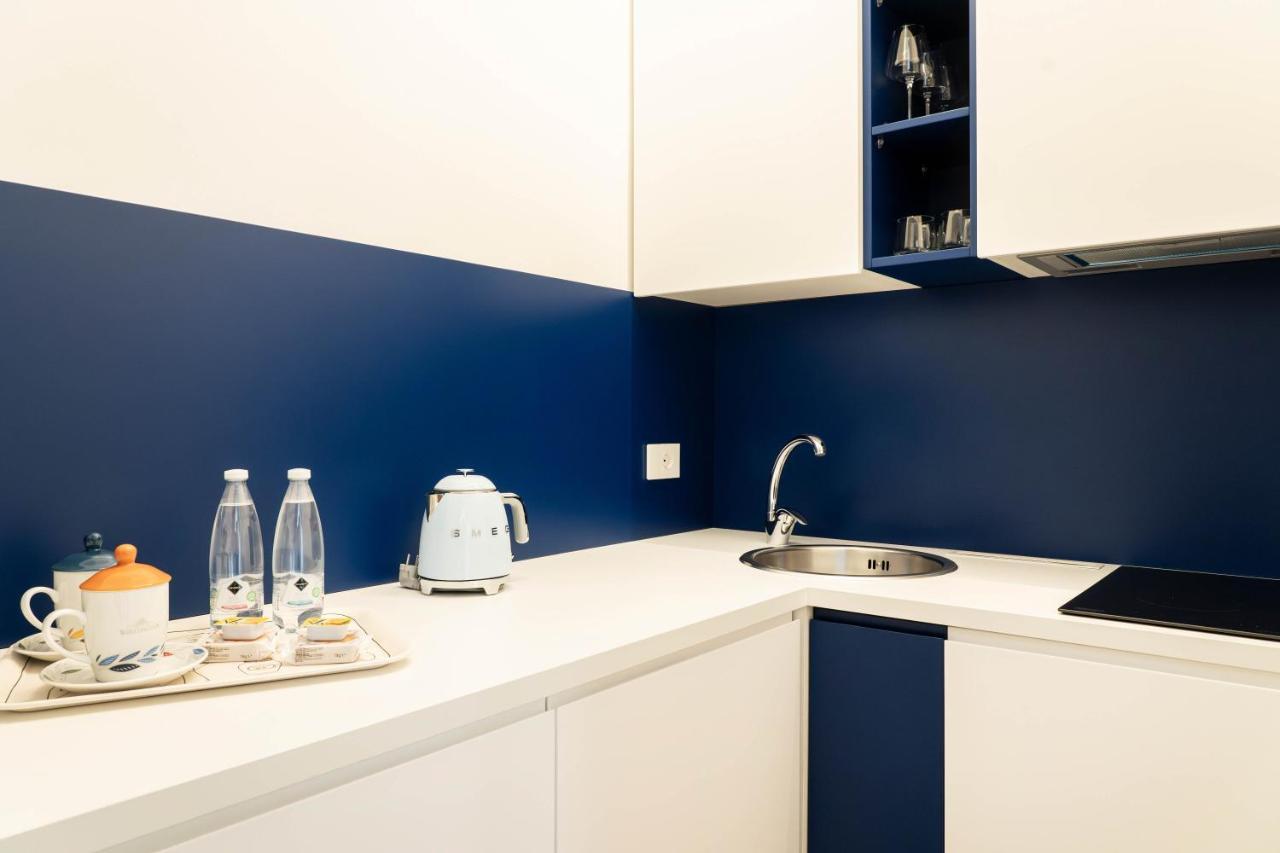 Apartamento Donna Giacinta Blu Luxury Flat Bari Exterior foto