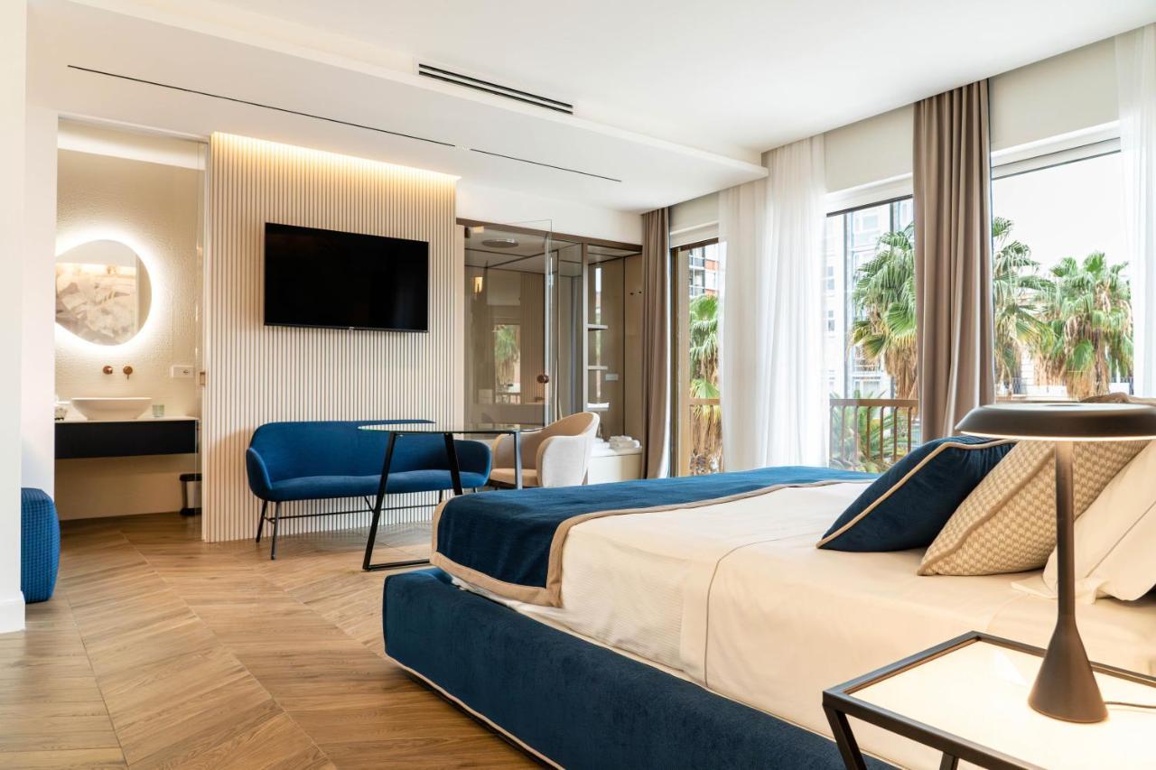 Apartamento Donna Giacinta Blu Luxury Flat Bari Exterior foto