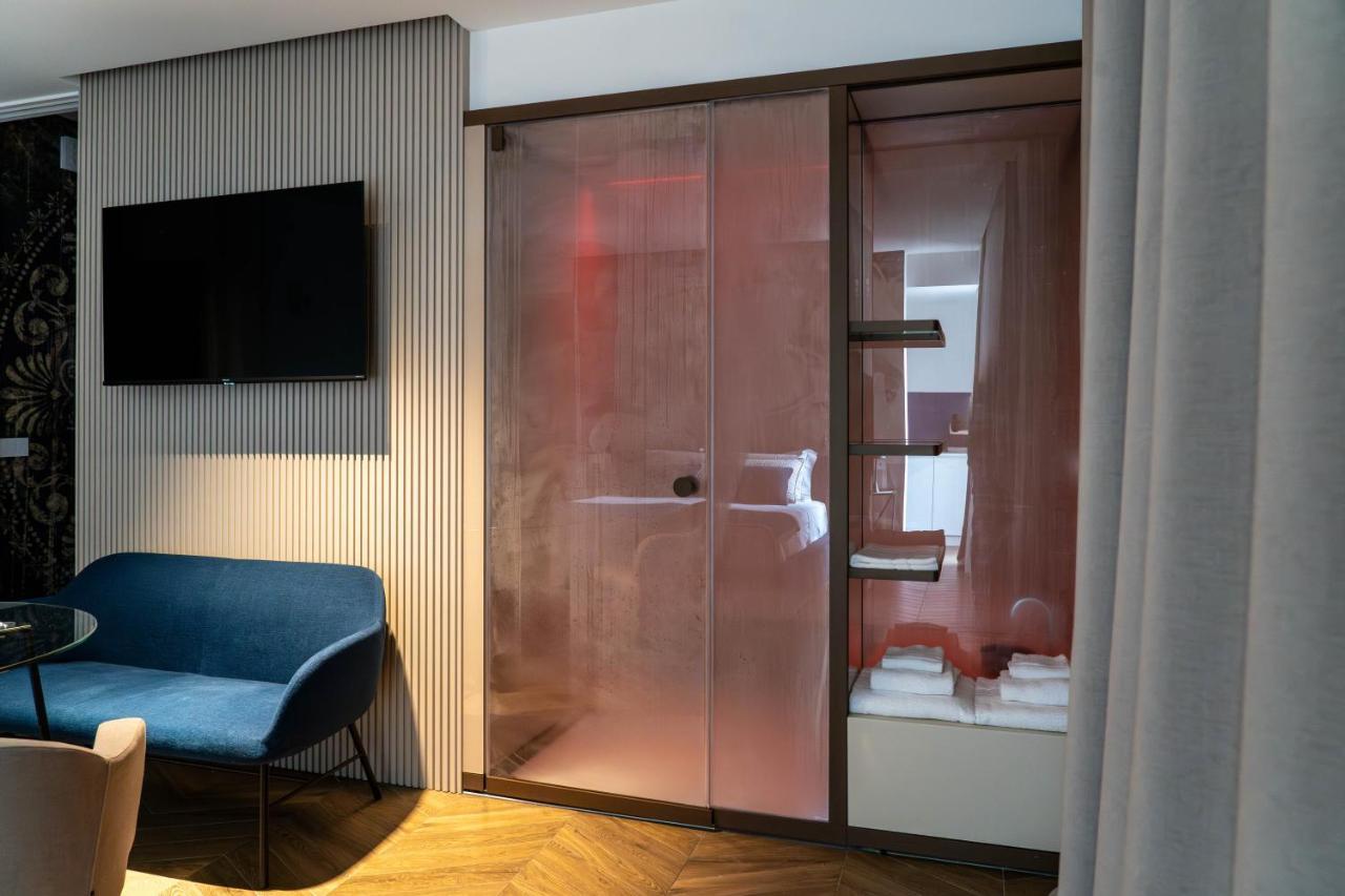 Apartamento Donna Giacinta Blu Luxury Flat Bari Exterior foto