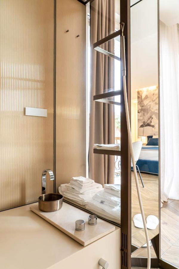 Apartamento Donna Giacinta Blu Luxury Flat Bari Exterior foto